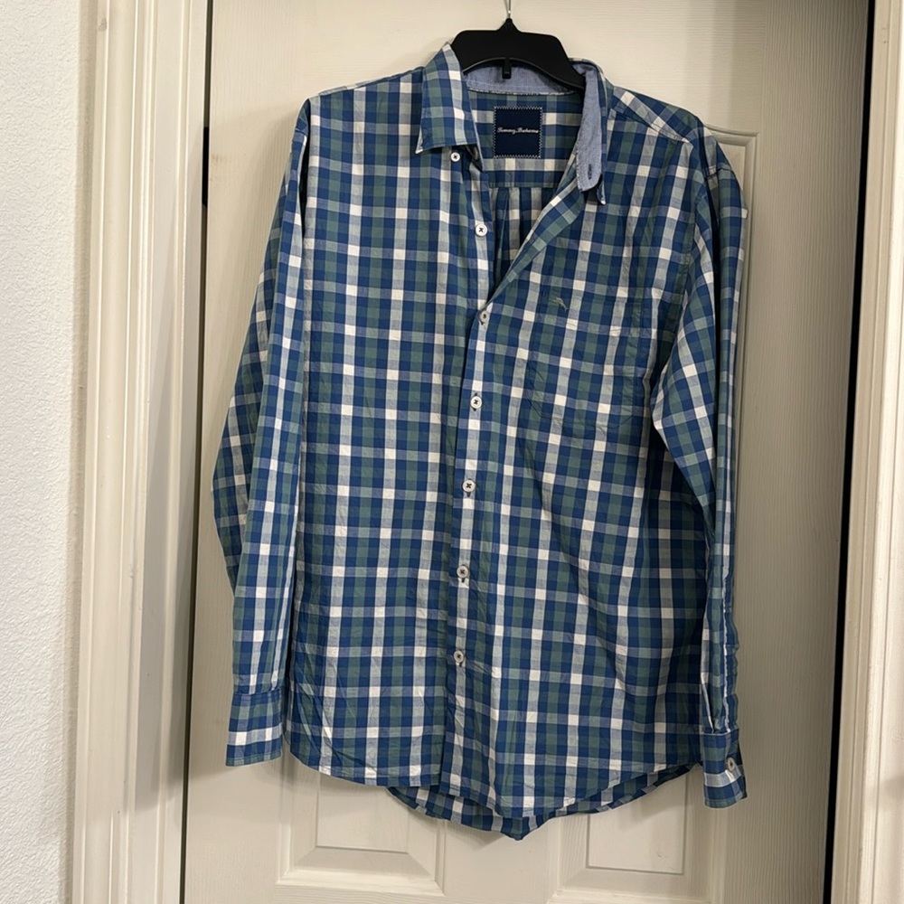 Tommy Bahama beautiful blue, green and white check button down Large